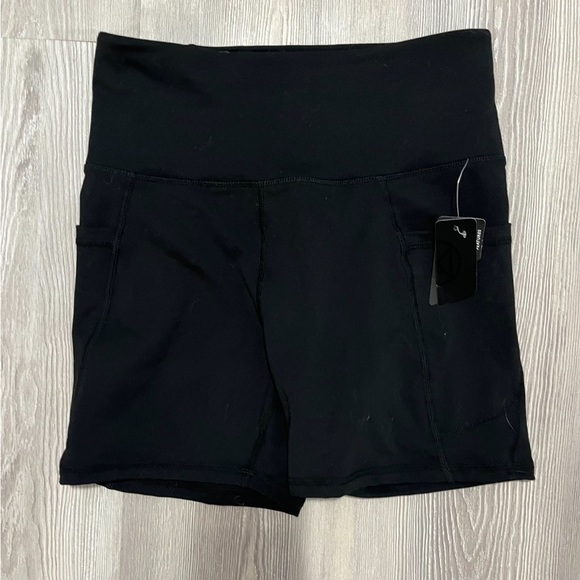 NWT Ardene move black shorts size medium - Picture 1 of 5